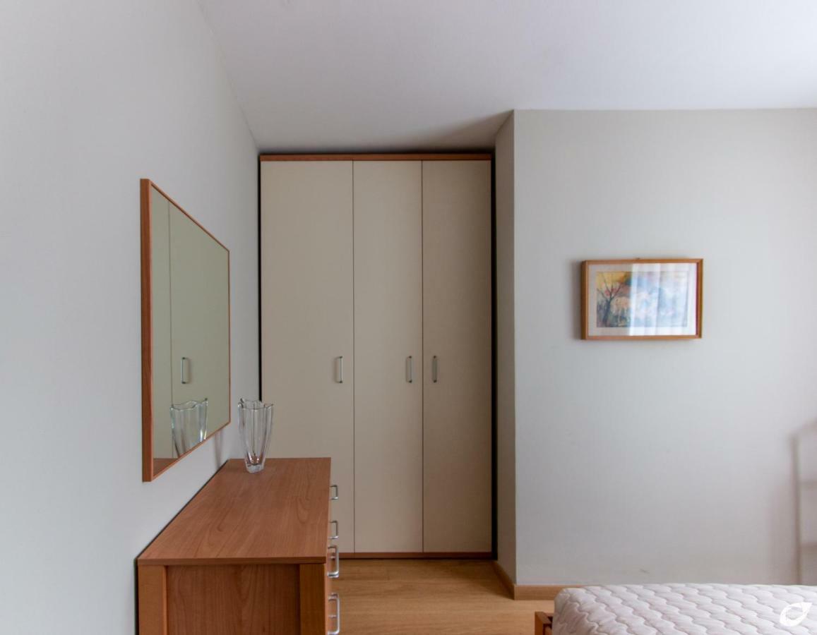 2-Bedroom Apt, With Balcony & Aircondition - 50 M From The Beach Marina di Pietrasanta Eksteriør bilde